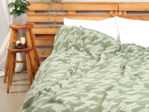 Goose Foot XL Throw