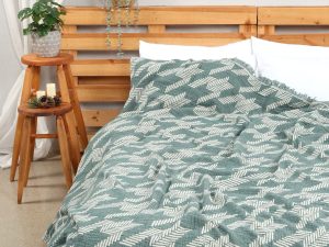 Goose Foot XL Throw