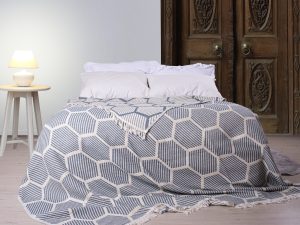 Hexagon Throw