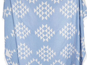 Liva Throw