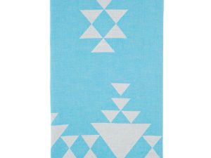Liva Throw